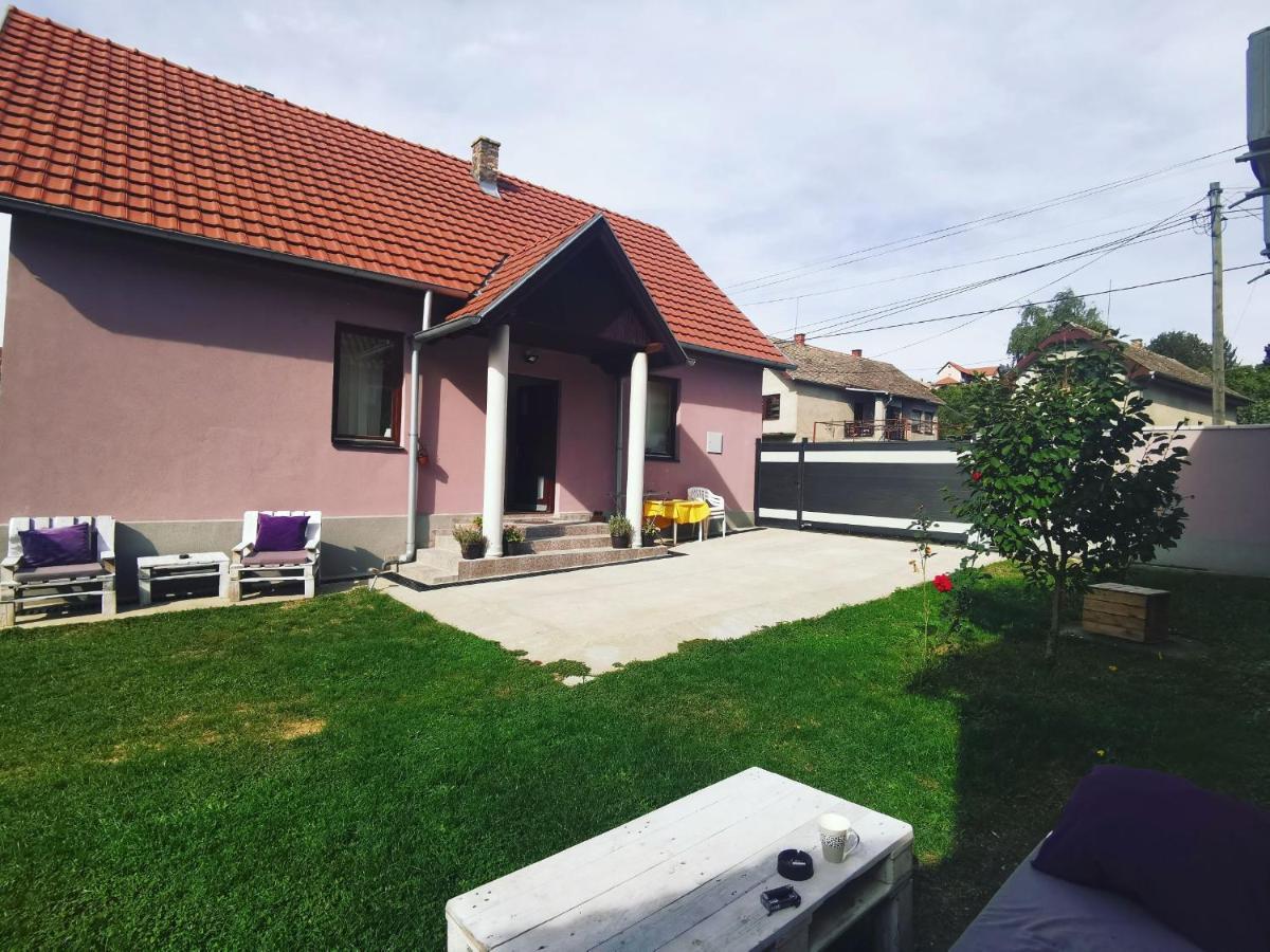 Apartmani La Grande Motte Vrdnik Exterior foto
