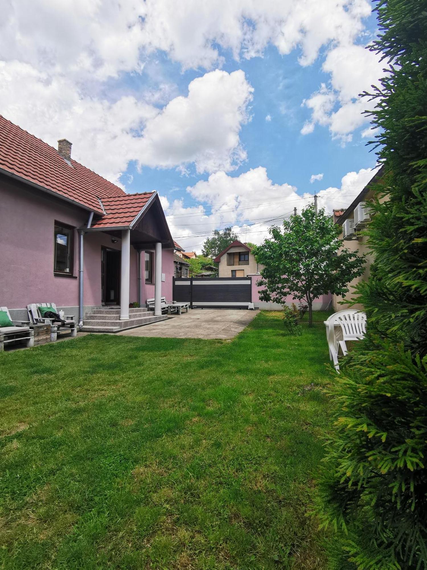 Apartmani La Grande Motte Vrdnik Exterior foto